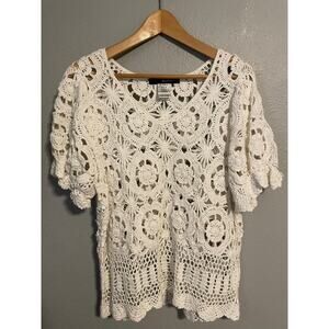 Denim 24/7 Womens Top Size Medium Boho Crochet Floral Lace Knit Fairy Boho